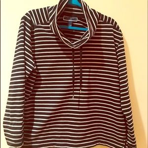 Karen Scott Sport Top, Size Large